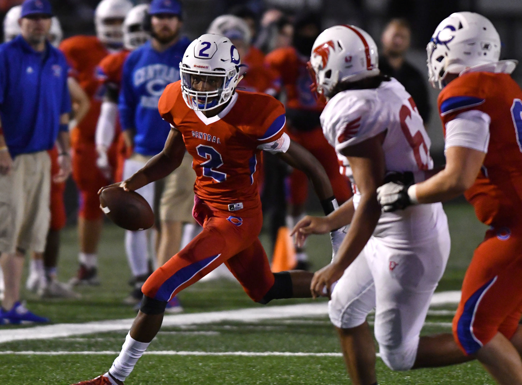Davenport West vs Davenport Central football